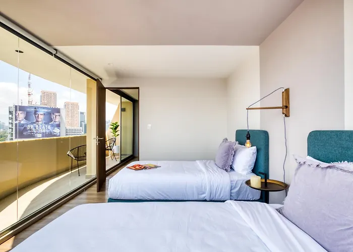 Uliv Polanco Aparthotel 4*