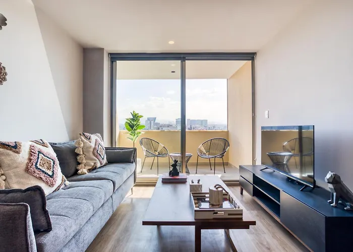 Uliv Polanco 4*